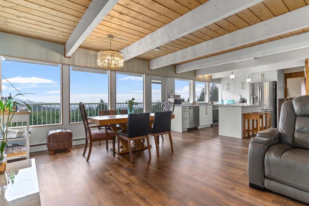 listing image 1109270149574476560