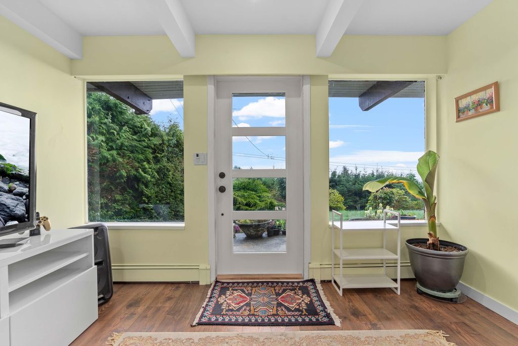 listing image 1100196263115035164