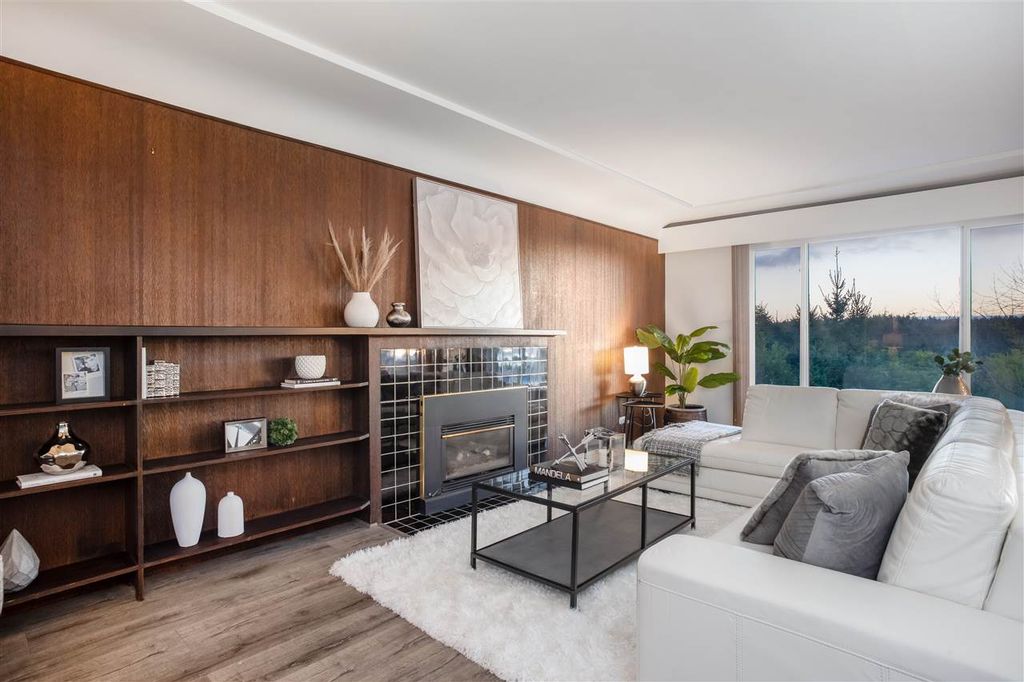 listing image 1109486606323536595