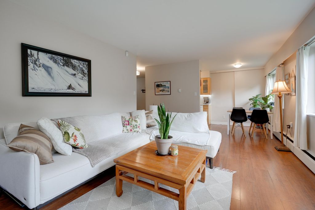 listing image 1100225459387913635