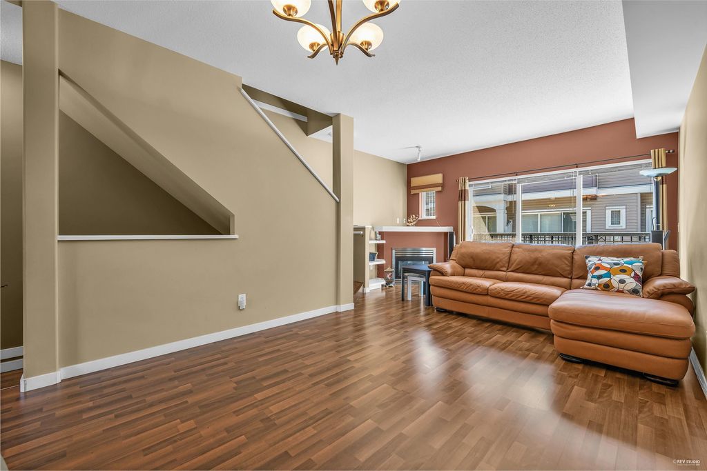 listing image 1107222842828591214