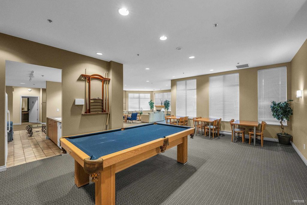listing image 1105914475678863416