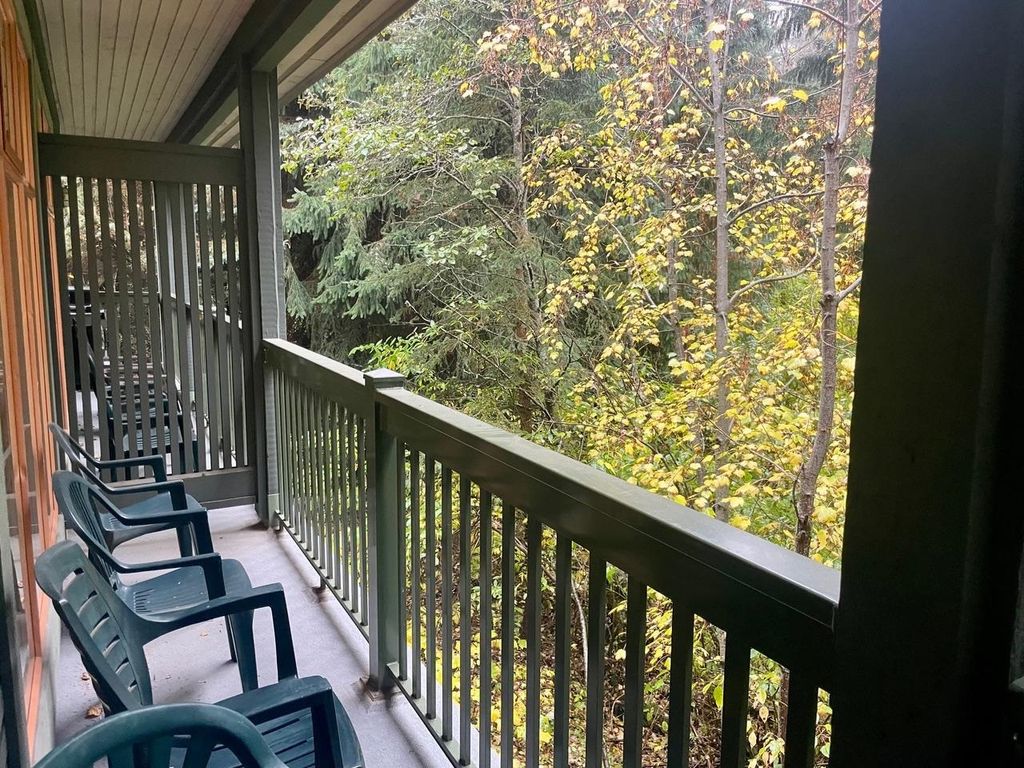listing image 1104075494642093878