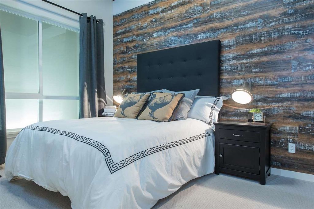 listing image 1106132441271086377