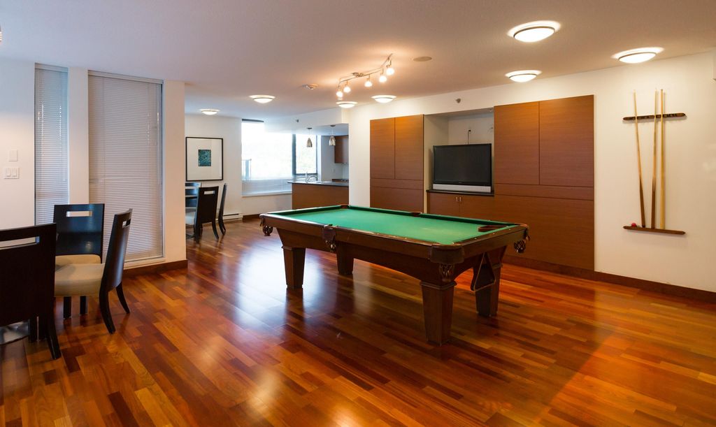 listing image 1108124501035802103