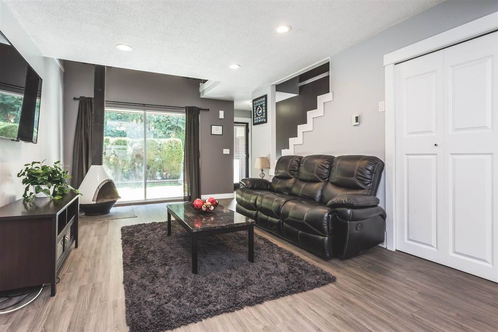 listing image 1106582084690247765