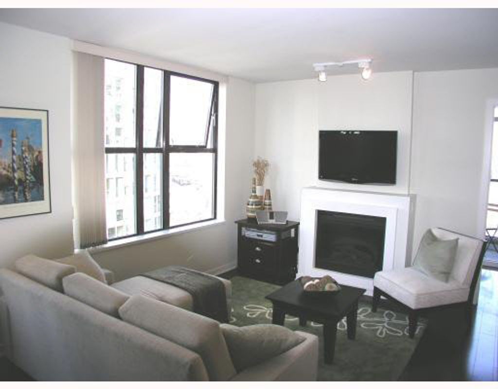 listing image 1100397172060117799