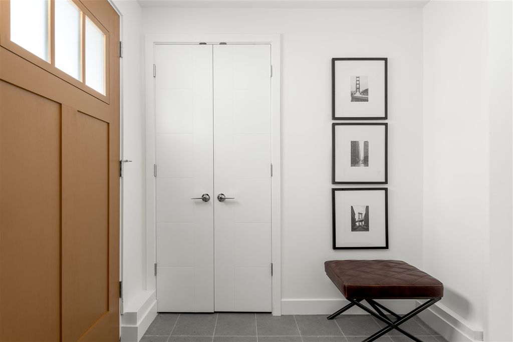 listing image 1109286972995924394