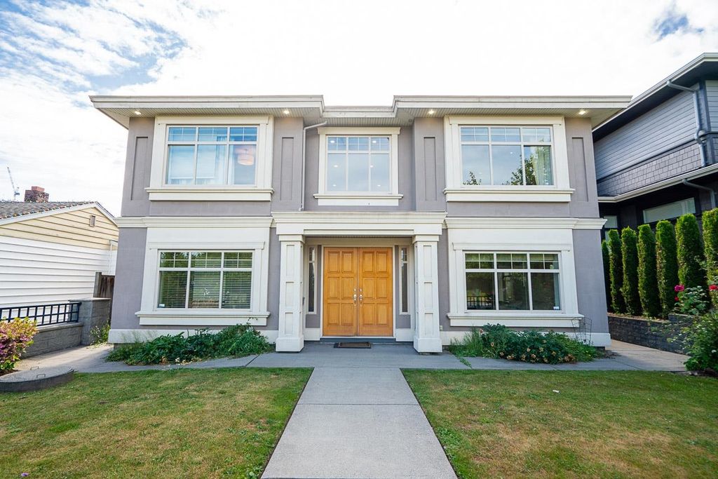 listing image 1105894429115397300