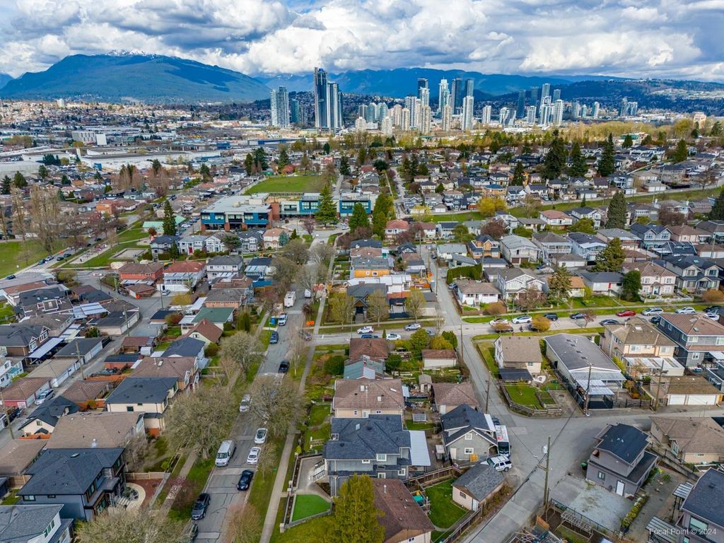 listing image 1105558928012005057