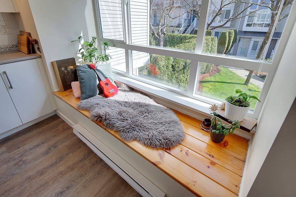 listing image 1105320910338100097