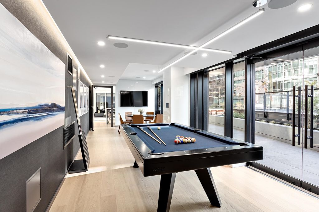 listing image 1106559688541030171