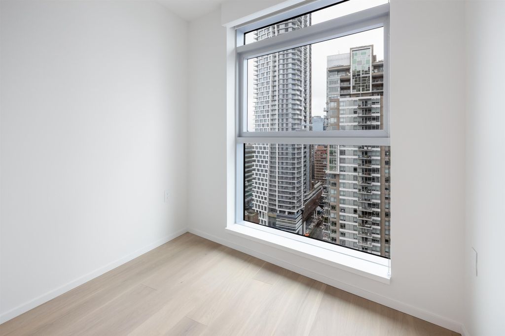 listing image 1109825648794014252