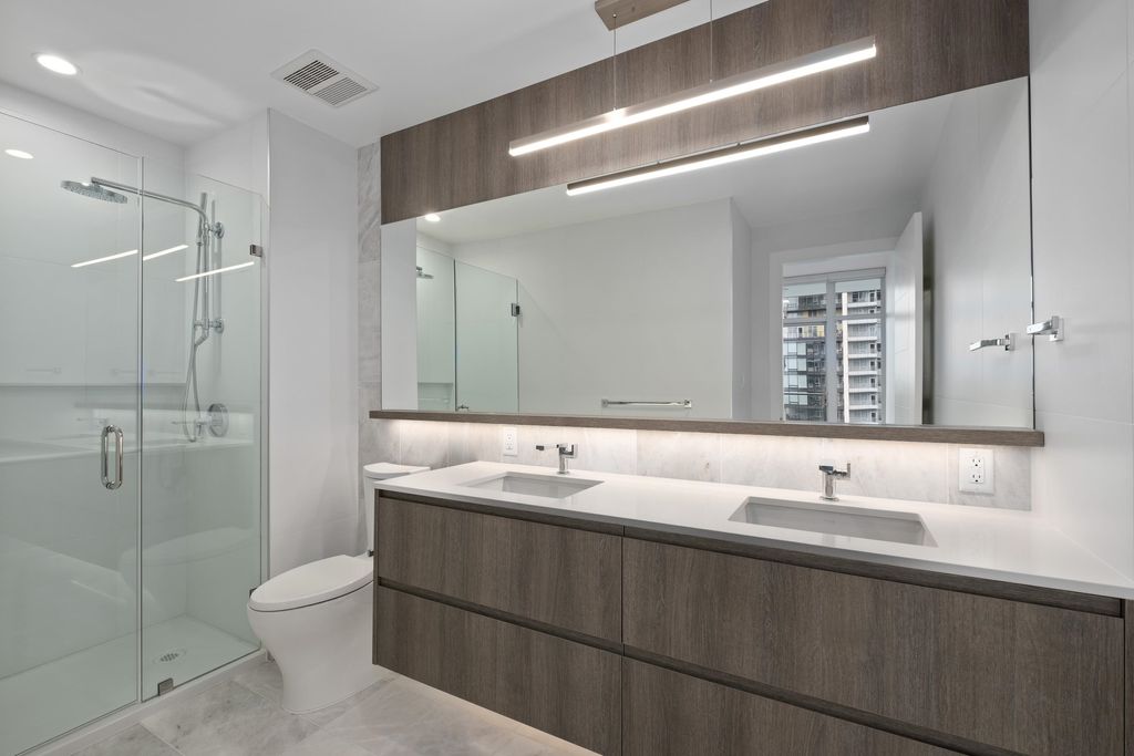 listing image 1105282505936064132