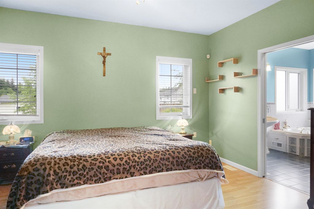 listing image 1109711970772058077