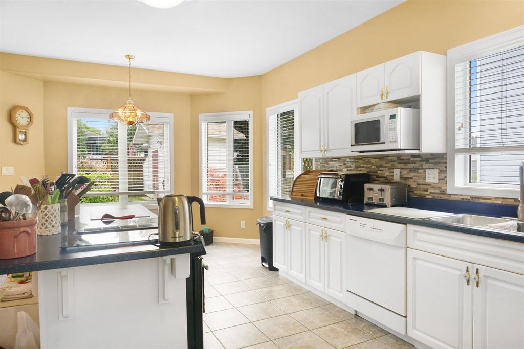 listing image 1102343529291436527