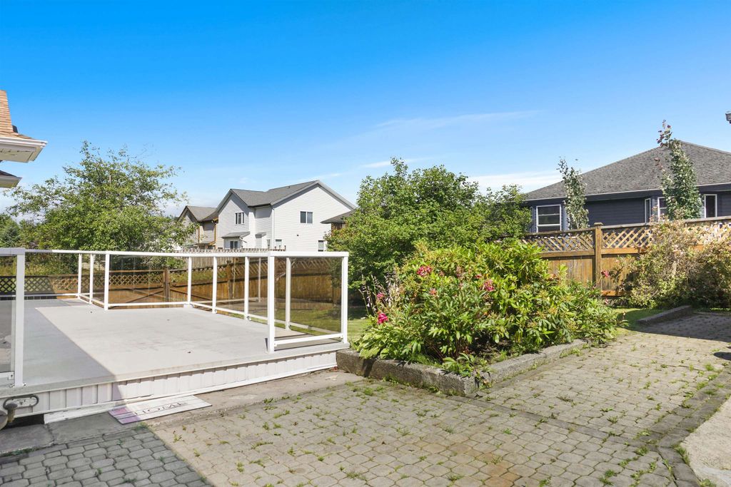 listing image 1108044728671375018