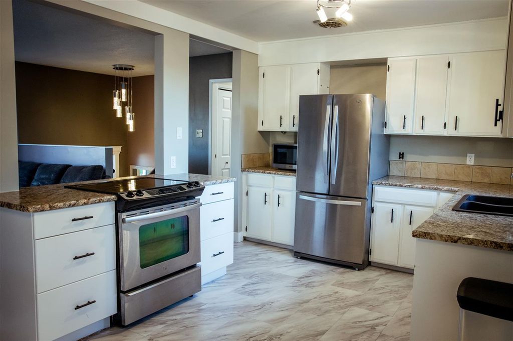 listing image 1108465095286150605