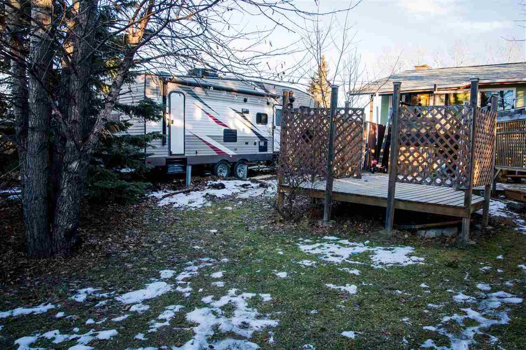 listing image 1109205302589254625