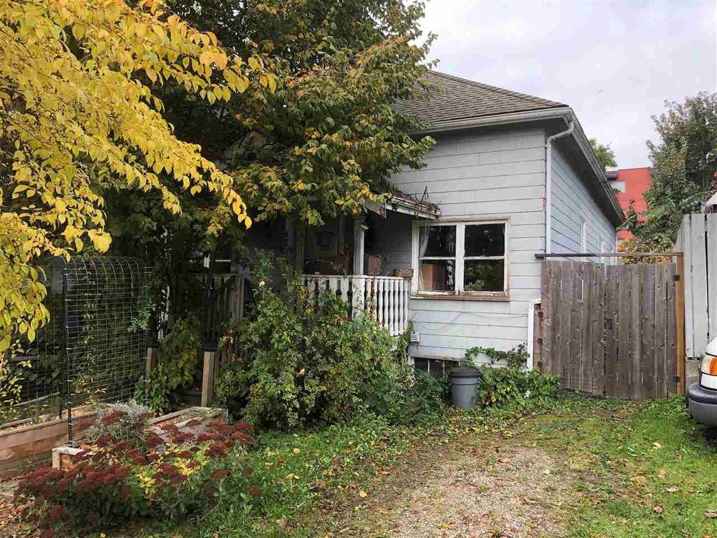 listing image 1100489609363572091