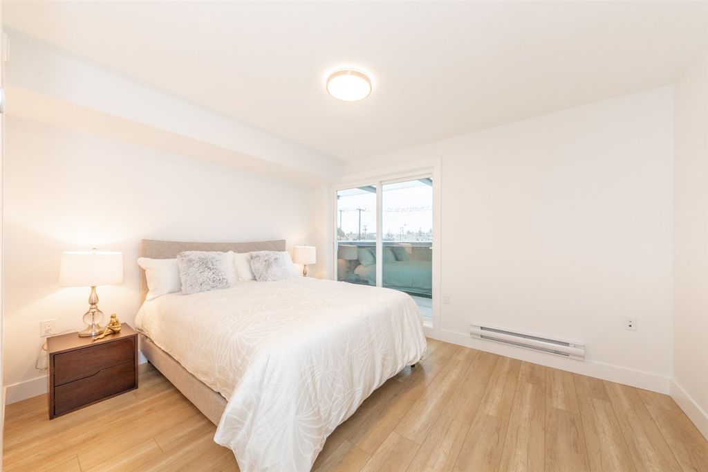 listing image 1100387740571958959