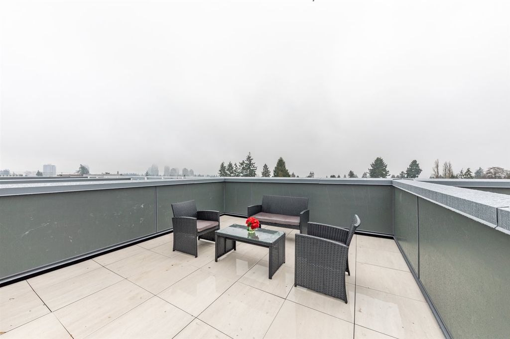 listing image 1100337002000483193