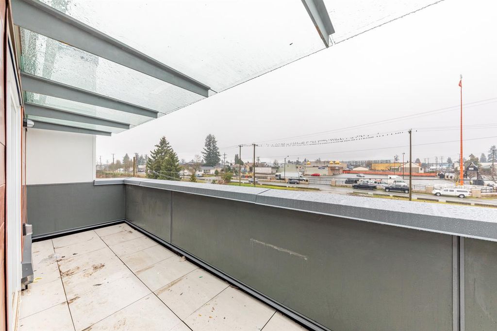 listing image 1109717741346464484