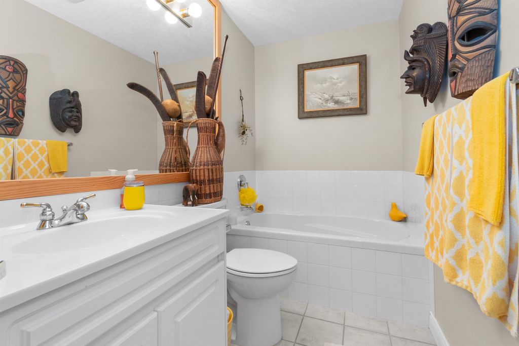 listing image 1104817192309931311