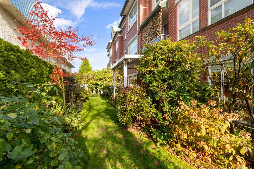 listing image 1109713992696448757