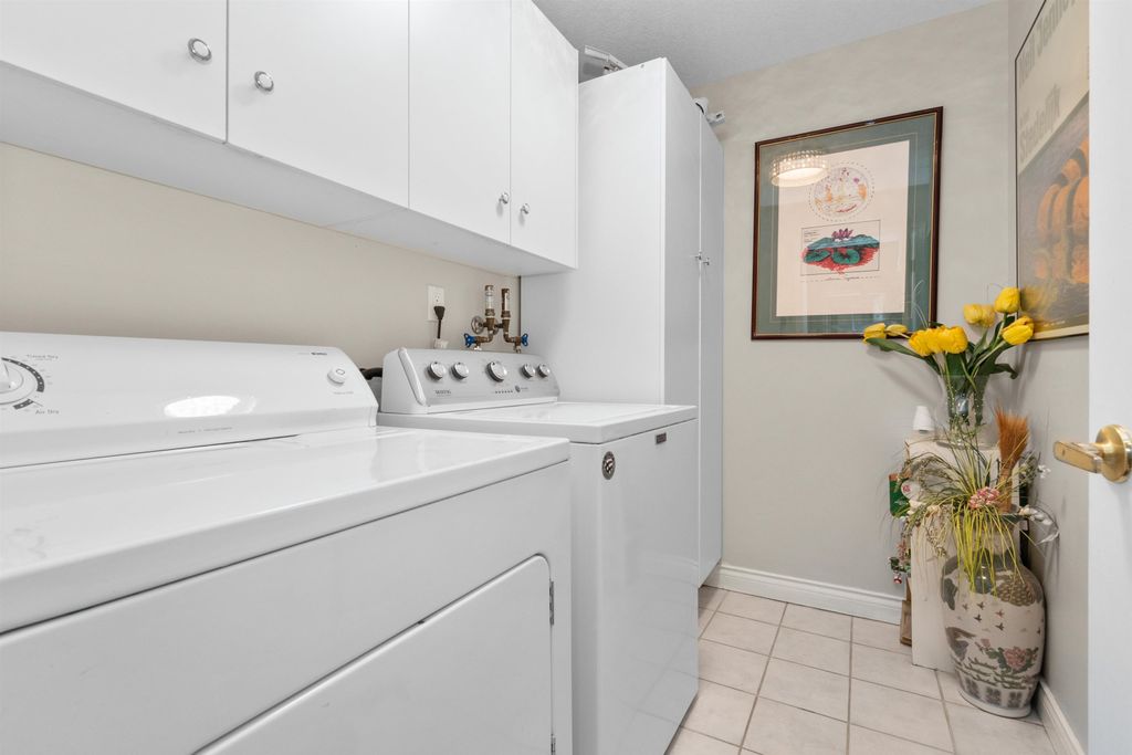 listing image 1108310806503598690