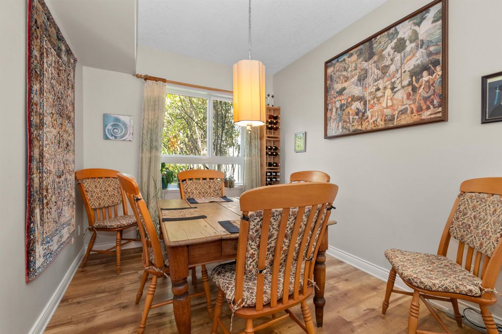 listing image 1108607473979884554