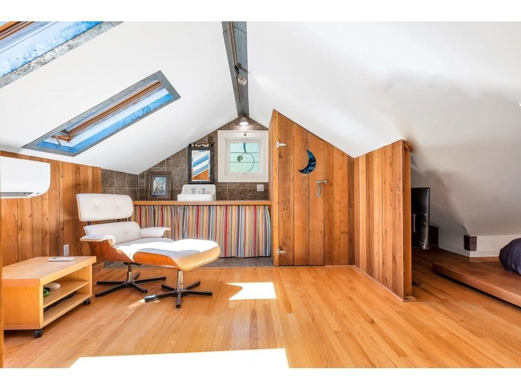 listing image 1109293180450330650