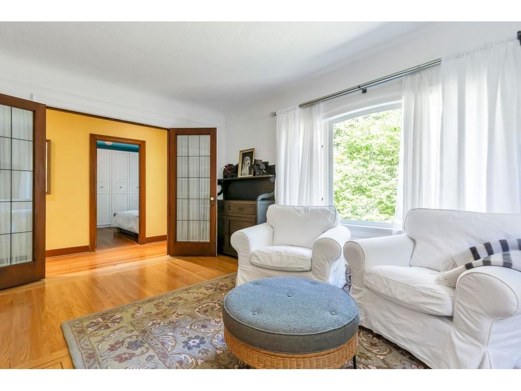 listing image 1107965838551299588