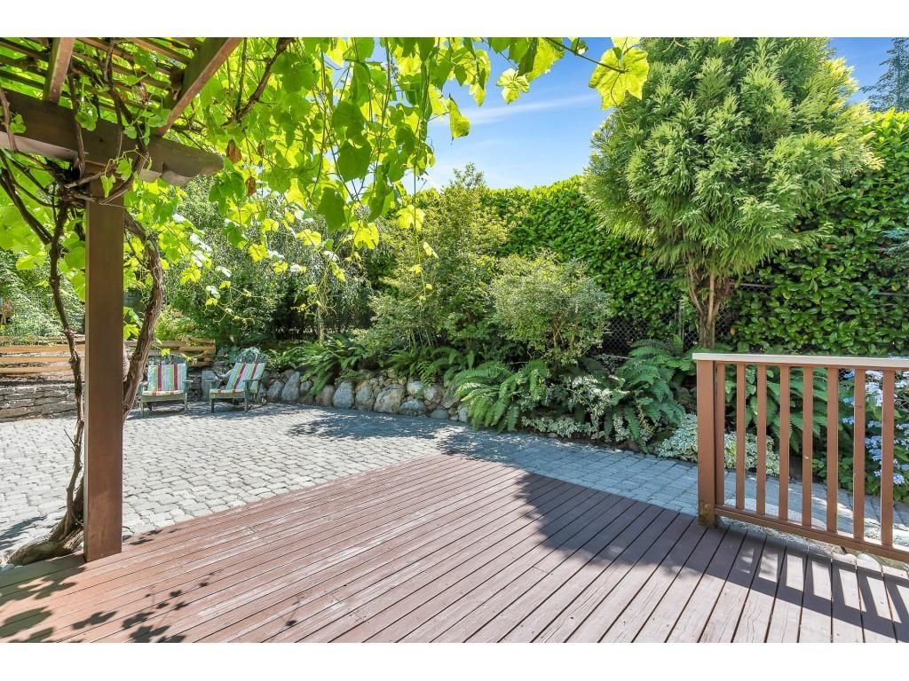 listing image 1107001176823176763