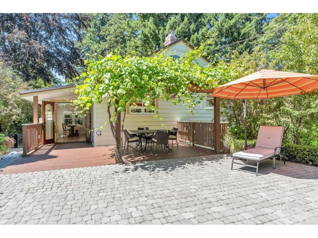 listing image 1104286606038190049