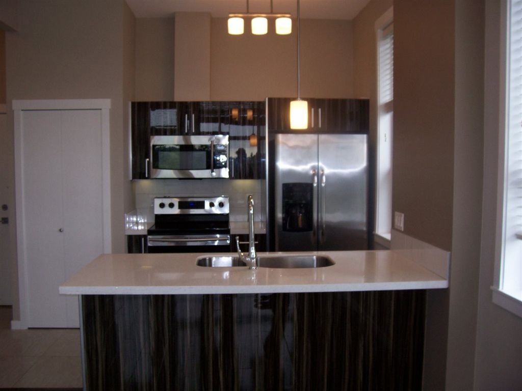 listing image 1108991026641835795