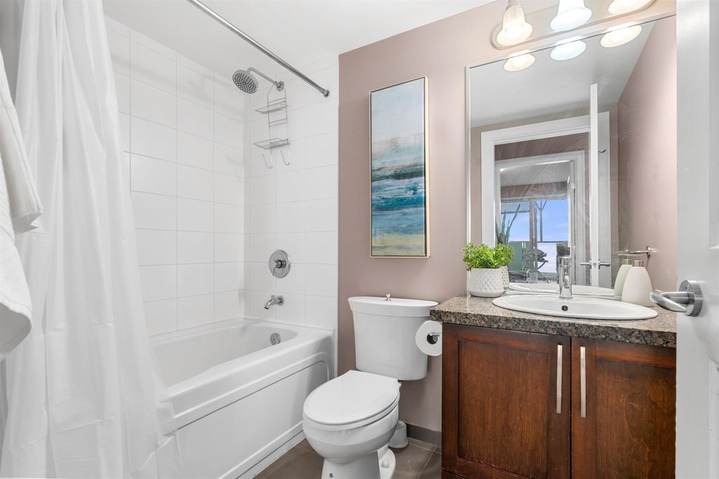 listing image 1109068524884528684