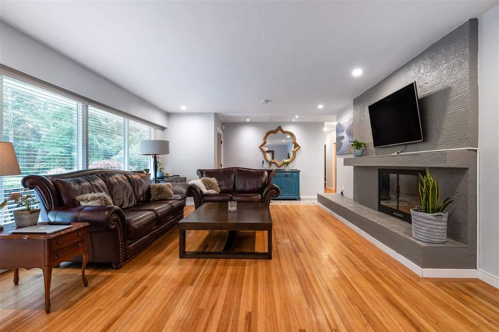 listing image 1101483258282567755
