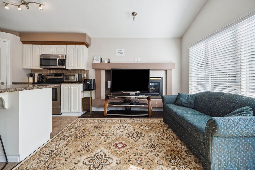 listing image 1108691086031142993
