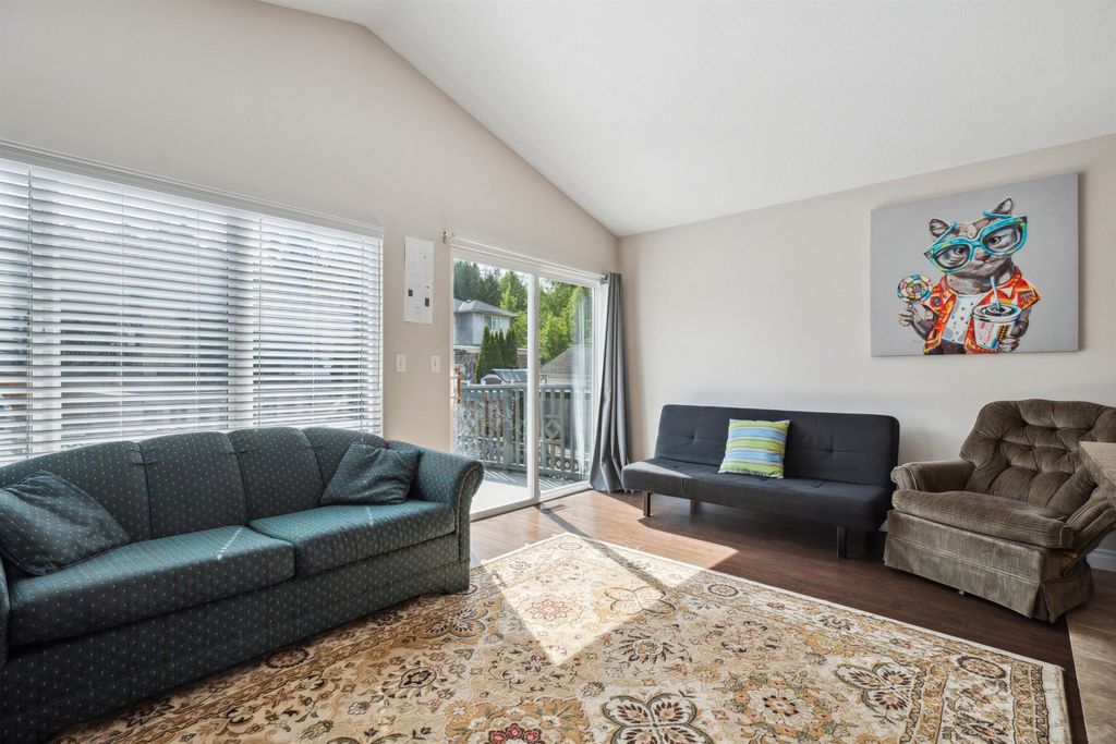 listing image 1106999767328765942