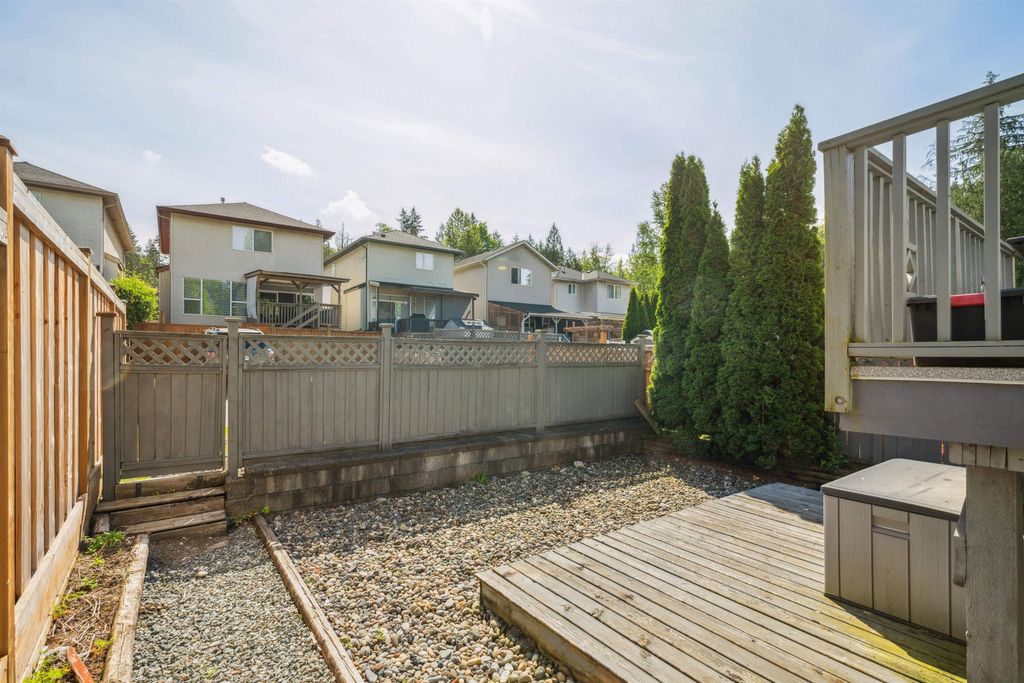 listing image 1106518051360540925