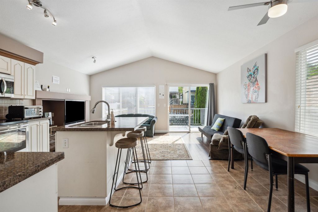 listing image 1100366604362602016