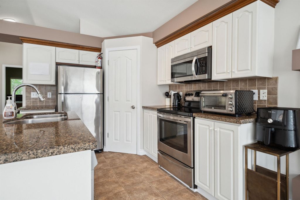 listing image 1100994405234794609