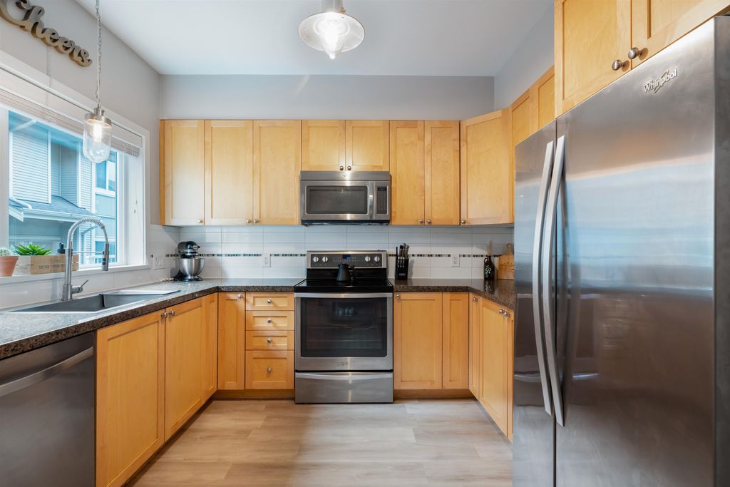 listing image 1108412178790101738