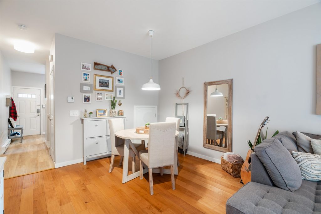 listing image 1108682665445955096