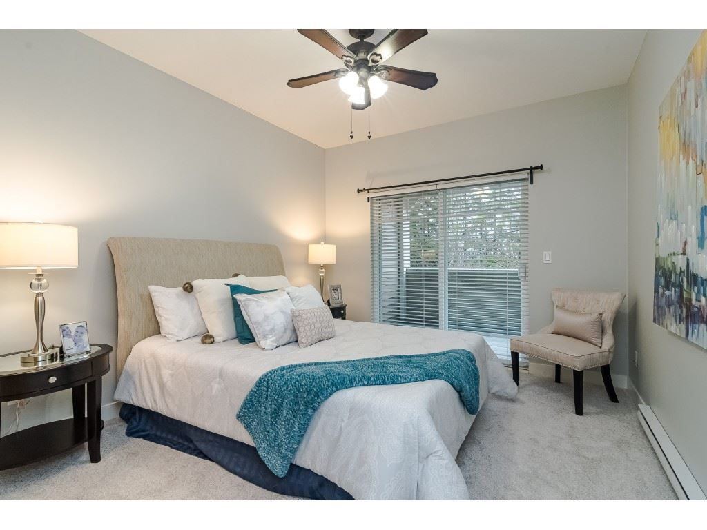 listing image 1101931800268826296