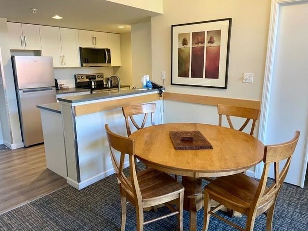 listing image 1109050639490546723
