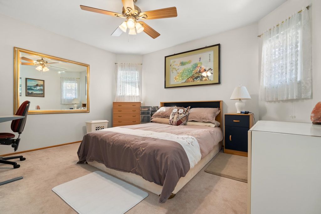 listing image 1109169953521772010