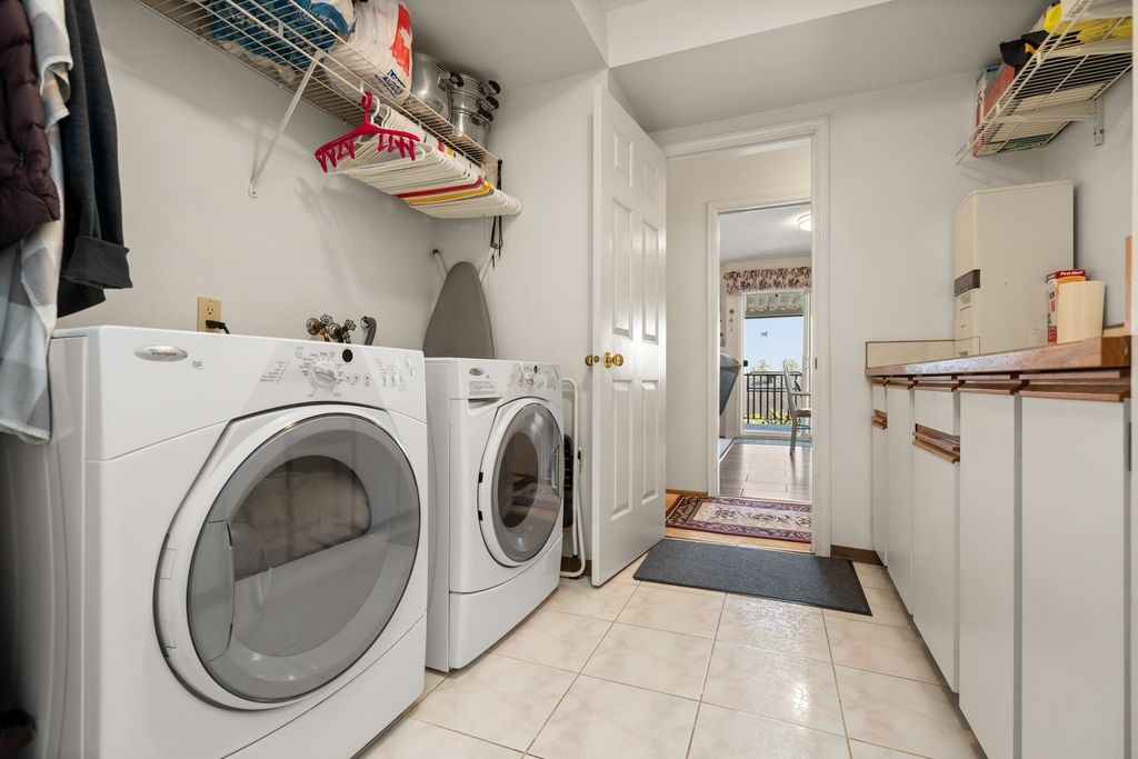 listing image 1101274142245407940