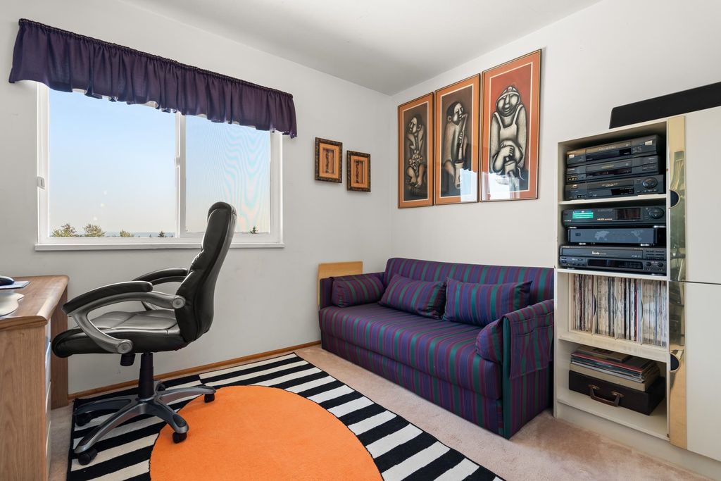 listing image 1107503457241392133